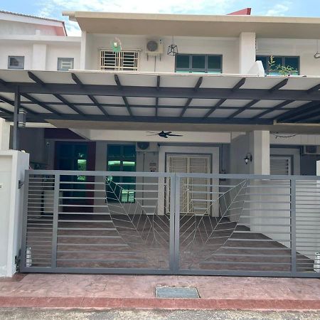 El Homestay Melaka Ngoại thất bức ảnh